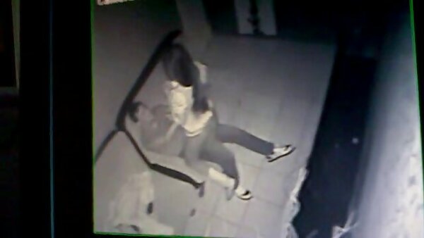 Ginger Babe Faye Reagan lutscht riesigen Schwanz fickfilme mutter sohn hinter der Bühne Sexvideo