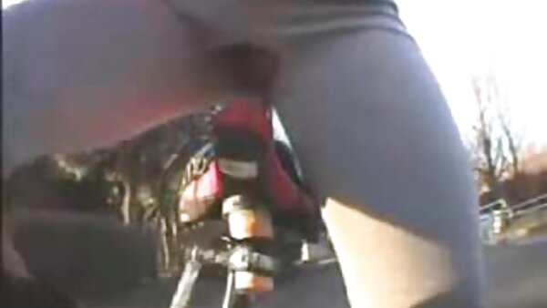 Die zickige Brünette Angela White zeigt ihr geile deutsche fickfilme super gedehntes Analloch und ihre pralle Muschi