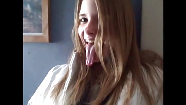 Die grausame Schlampe Harley Rain fickfilme gratis bekommt ihren Körper mit heißem Wachs übergossen