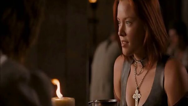 Leckeres Babe mit saftigem Arsch Daisy Stone wird in ihre die geilsten fickfilme versaute Muschi gefickt