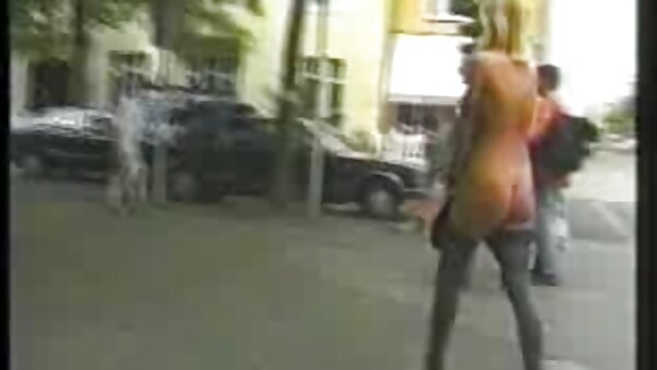 Die süße brünette Teenagerin Tia Cyrus geile deutsche fickfilme liebt es, von Mario Cassini im Missionarsstil gebumst zu werden