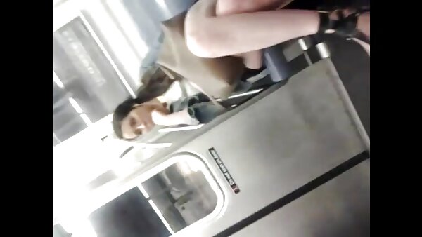 Das unersättliche asiatische Luder fickfilme ansehen Reiko Kobayakawa fickt ihre Muschi mit einem Sexspielzeug und bläst einen asiatischen Schwanz