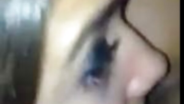 Die kostenlose fickfilme üppige Stiefschwester Sasha Sparrow verführt den Stiefbruder, während die Eltern bei der Arbeit sind