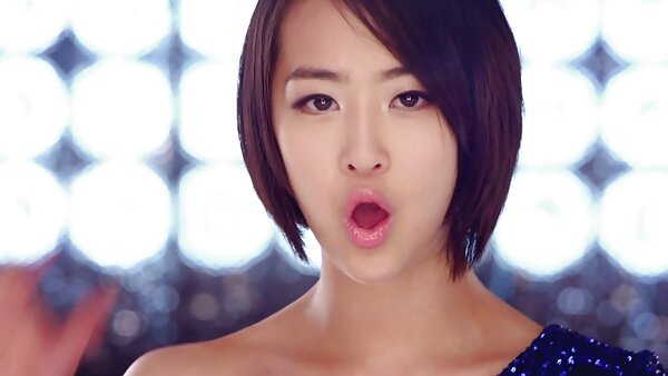 Die flexible Hottie Lucy Doll hat eine Affäre mit geile fickfilme kostenlos ihrem Yogalehrer