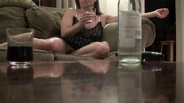 Die räuberische Mutter kostenlose deutsche fickfilme Shayla LaVeaux verführt ihre Freundin zum Blowjob