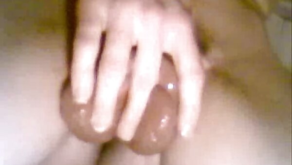 Die fickfilme in hd verwöhnte Blondine Goldie Rush hat einen Quickie mit einem neuen Kollegen