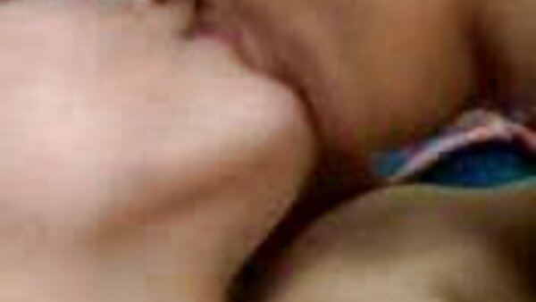 Die verführerische Hottie Brooke Haze wird von fickfilme kostenlos einem langhaarigen Typen gefickt