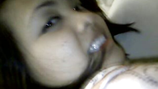 Amateur-Freundin schlug tief in ihr enges Fotzenloch im Missionarsstil geile fickfilme