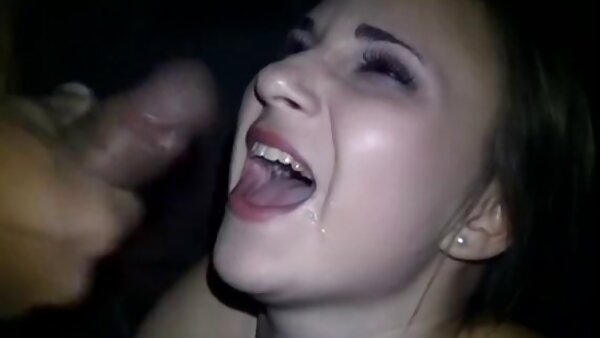 Die devote Tussi Krissy Lynn macht alles, was ihr geile fickfilme kostenlos perverser Freund wünscht