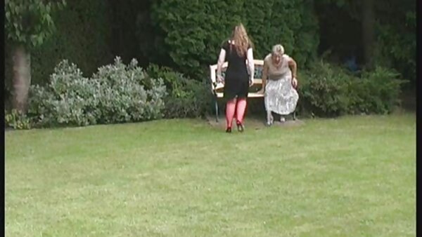 Das süß aussehende Küken Julia Red free fickfilme bekommt ihren Anus hart gerammt