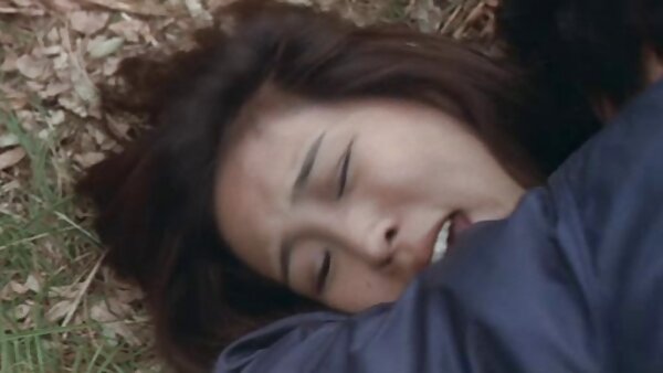 Killing French Babe Clea Gaultier wird von einem brutalen Typen hart deutsche fickfilme gratis gefickt