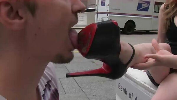 Typ fickt Paige Ashley und ihre versaute Freundin und spritzt ihnen auf die Brüste deutsche gratis fickfilme