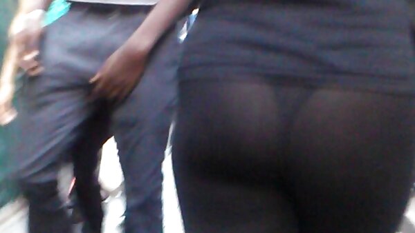 Schwarze Tussi mit lockigem Haar Demi Sutra hat schmutzigen Sexspaß mit einem deutsche fickfilme kostenlos heißblütigen weißen Typen