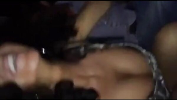 Schlankes Mädchen kostenlose fickfilme ohne anmeldung mit großen Möpsen Cece Capella bekommt ihren Muff geleckt und gefickt