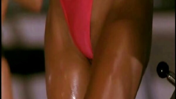 Die atemberaubende Milf Ariella Ferrera die geilsten fickfilme wird in Gegenwart ihres versauten Cuckold-Freundes gefickt