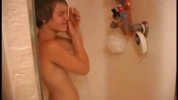 Erstes freie fickfilme Blowjob-Casting-Video der versauten indischen MILF Naomis